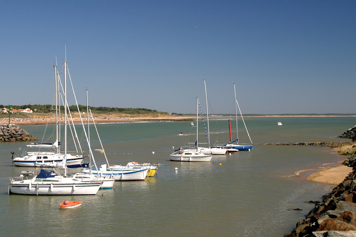 Port at Jard sur Mer