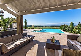 Luxury villa with private pool in Charente Maritime